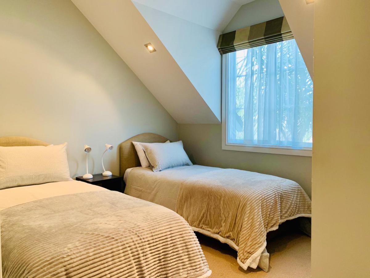 Tinkerbell Cottage 2-4 Bedroom- Russell Cottages Collection Ngoại thất bức ảnh