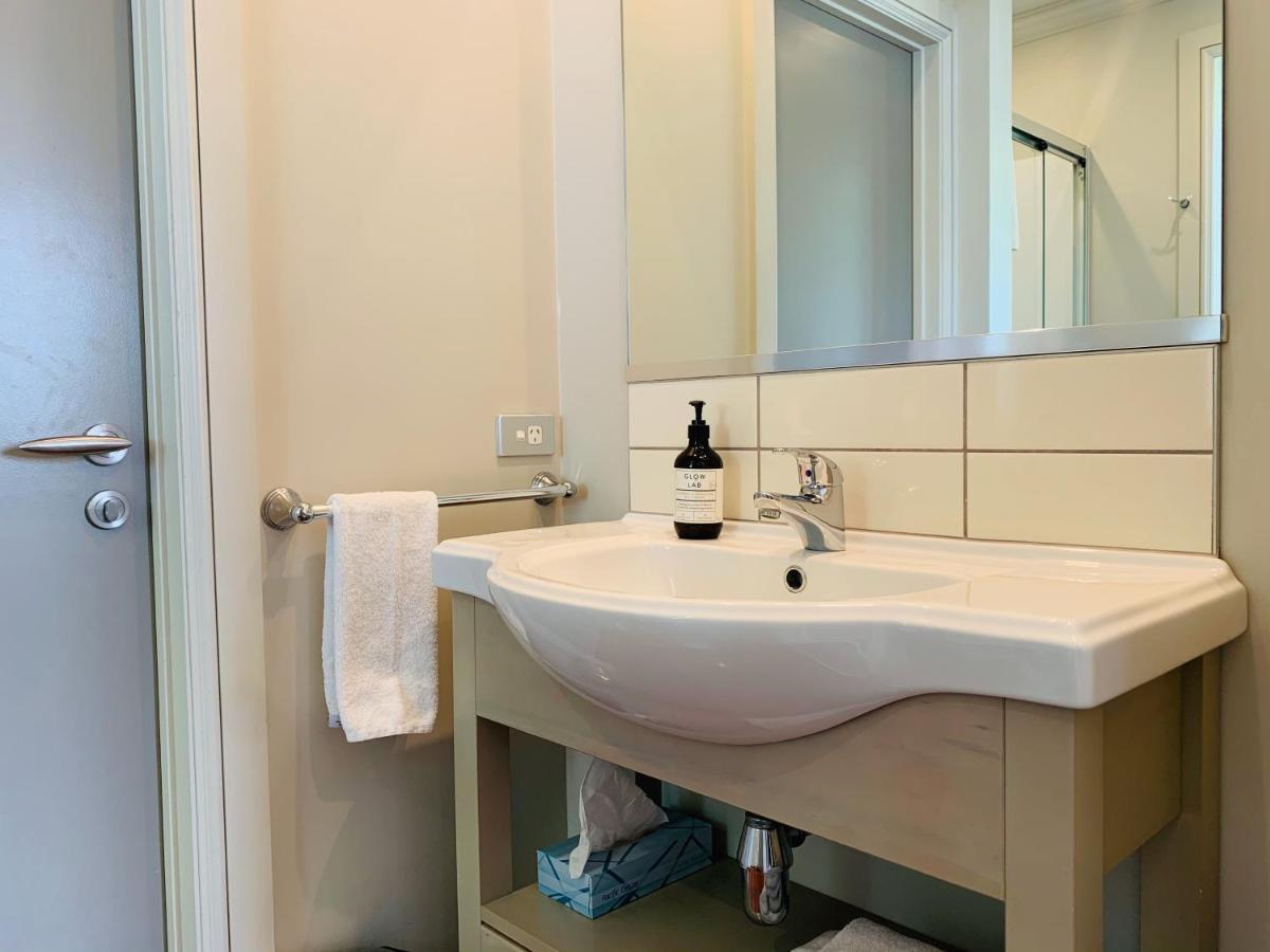 Tinkerbell Cottage 2-4 Bedroom- Russell Cottages Collection Ngoại thất bức ảnh